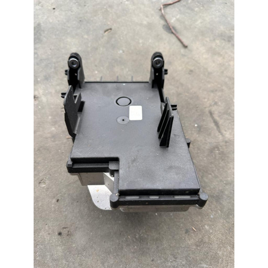 超歓迎 Battery 32300277 XC60 Volvo unit module control switch 健康・医学